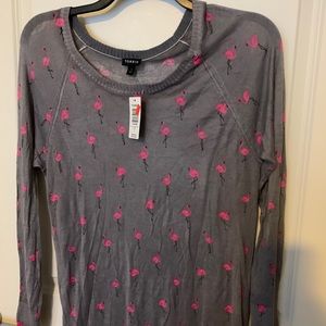 Light weight sweater